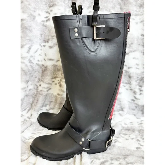 Steve Madden Tsunami Tall Rubber Black/Pink Detail Rain Boots Womens Size 8 - Picture 4 of 11